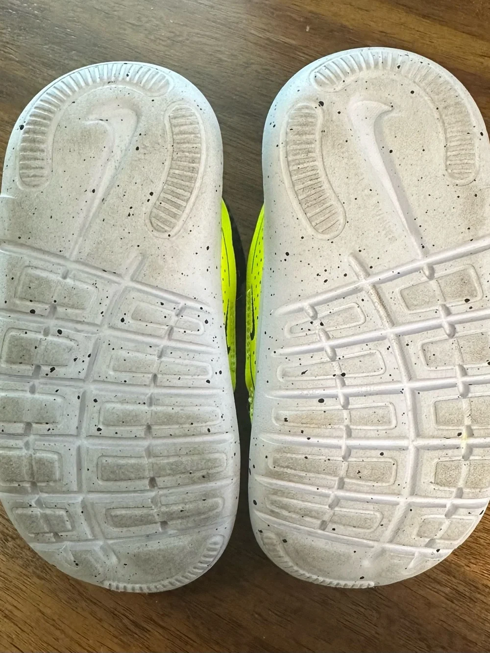 Nike Toddler Black Sneakers with Neon Yellow Strap